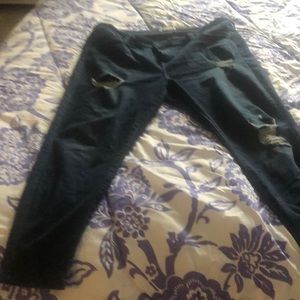 Fashionable Jeans For Sale